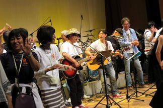 �֓c�t�H�[�N���y�ՁE�t�B�i�[��