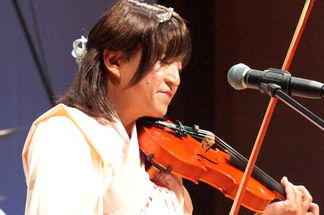 三畳一間 with china