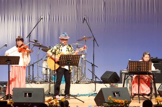 三畳一間 with china