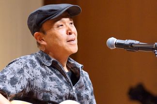 ��������