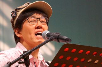 �a������������