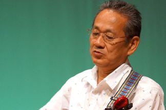 �M�^�[�u���̒��Ԃ���