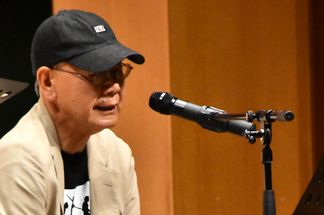 �L�b�Y���T�E���X