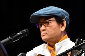 �M�^�[���Ԍ��g