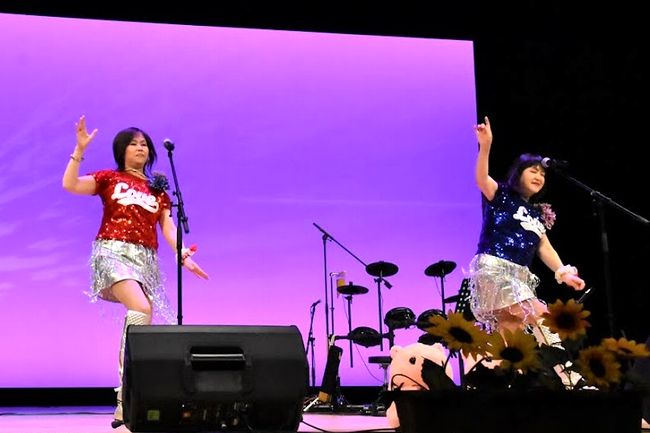 �s���N�Ƃ�Ƃ�