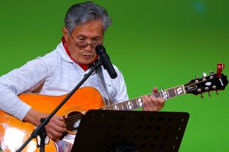 �M�^�[���Ԑ��g