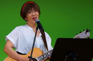 �M�^�[���Ԑ��g