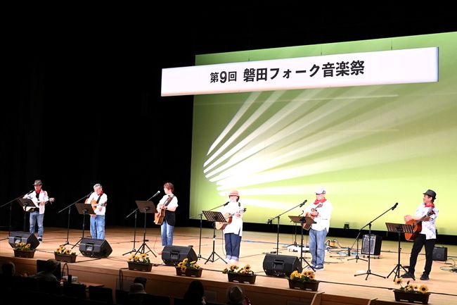 �M�^�[���Ԑ��g