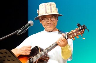 �I�[�v�j���O�E�֓c�t�H�[�N�\���O���D��