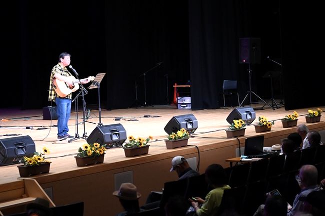 ��������