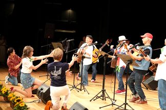 �t�B�i�[���E�֓c�t�H�[�N�\���O���D��