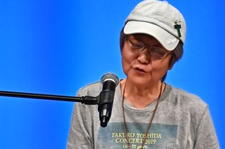 ��������Y