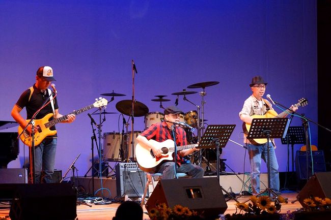 ��������