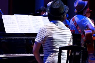 伊佐見フォークギター同好会