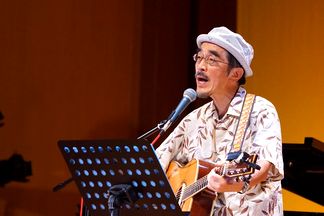 �����܏��X