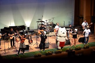 �֓c�t�H�[�N���y�Ձ@�����؂�