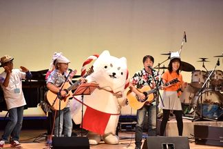 �֓c�t�H�[�N���y�Ձ@�����؂�