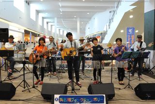 �w�l���΃t�H�[�N�W�����{���[�xPR���C�u