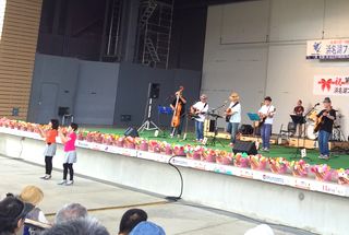 �l���΃t�H�[�N�W�����{���[