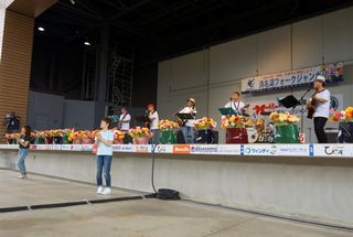 �l���΃t�H�[�N�W�����{���[