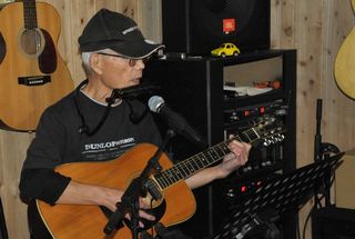 �M�^�[�u�����\��