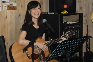 �M�^�[�u�����\��