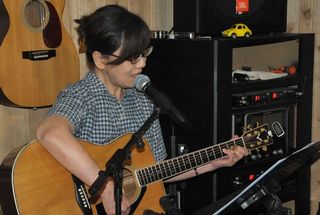 �M�^�[�u�����\��