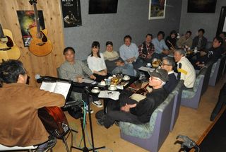 �M�^�[�u�����\��