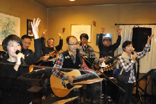 �i���u���v�t�H�[�N���C�u