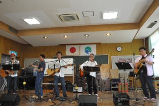 ���M�^�[�R���T�[�g