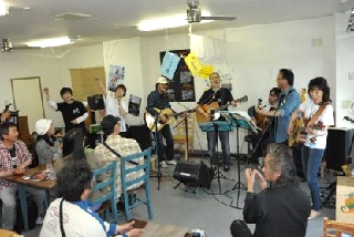 素敵な訪問者ライブ